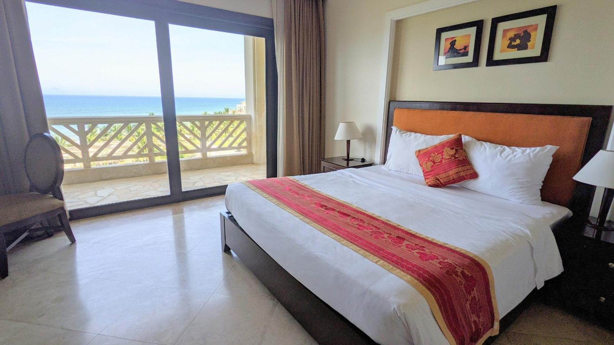 Olalani Resort&Condotel Da Nang Esterno foto